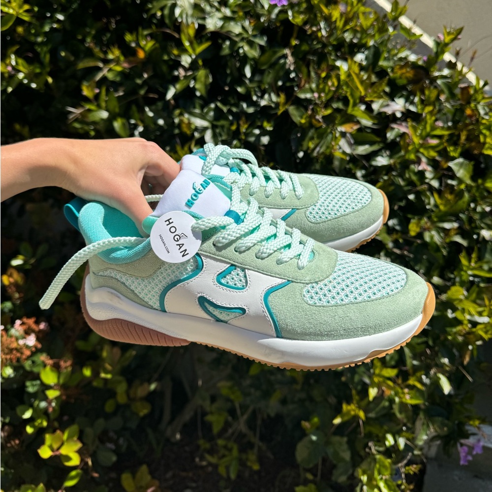 Hogan shoes H597